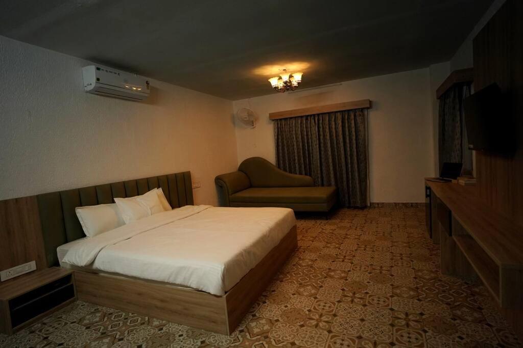 Viraaj Villa Udaipur Exterior photo