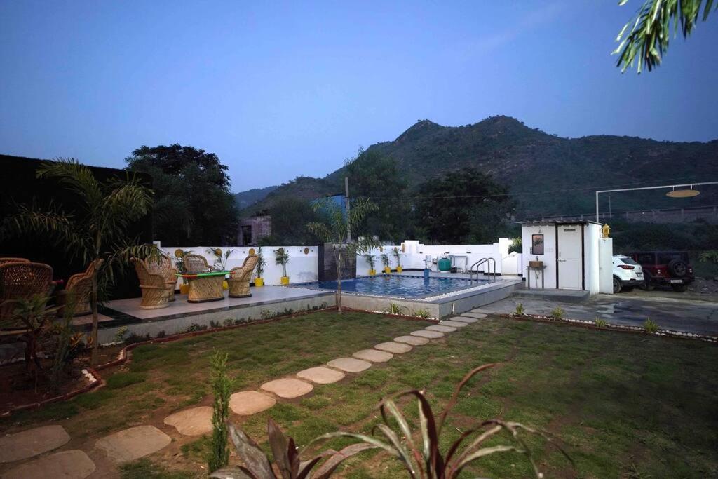 Viraaj Villa Udaipur Exterior photo